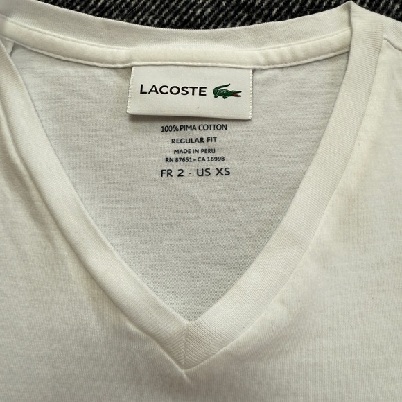 Lacoste Lightweight Pima Cotton V-Neck Tee Shirt Mens XS White - Picture 4 of 4